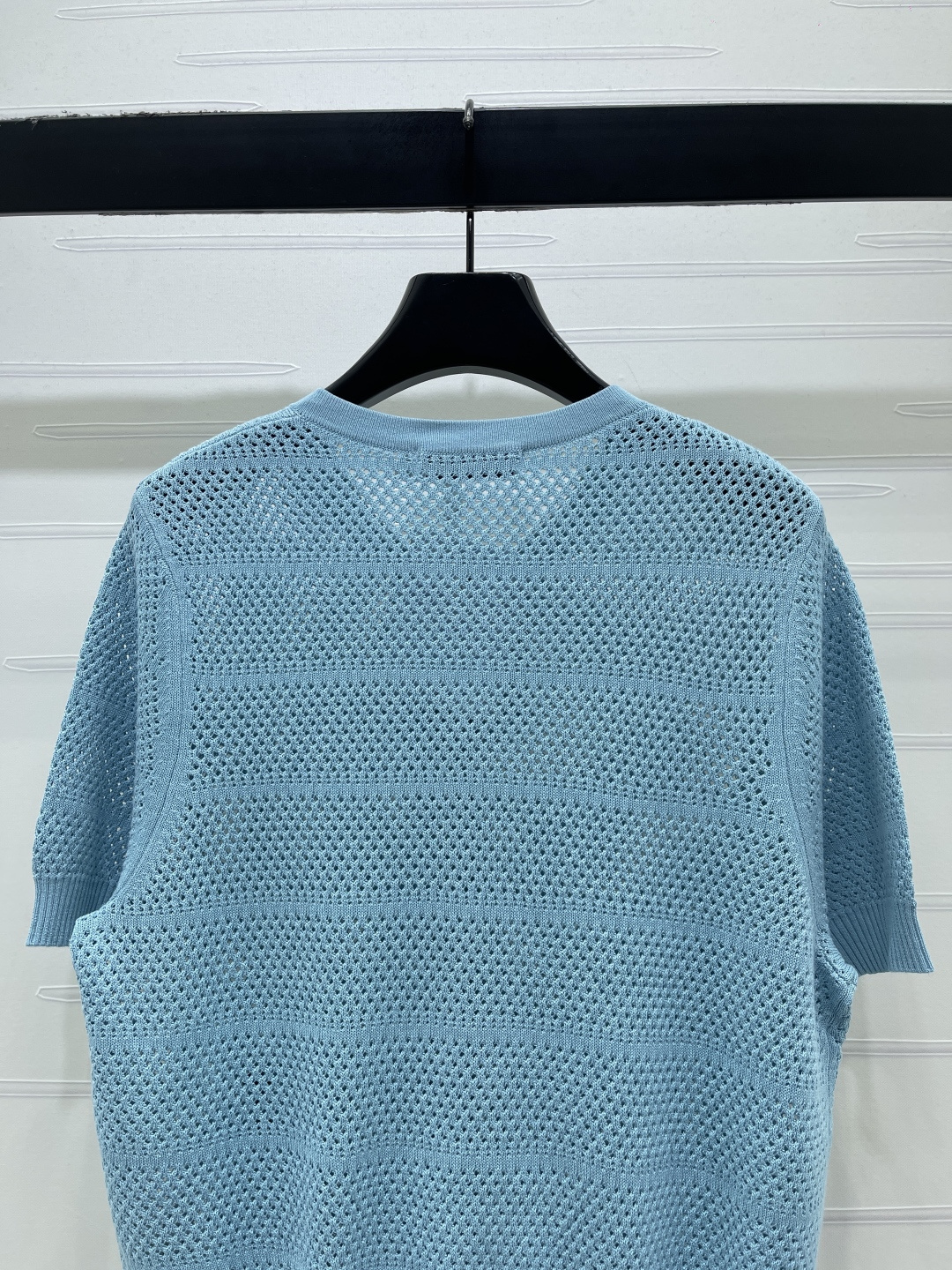 Women's short sleeves